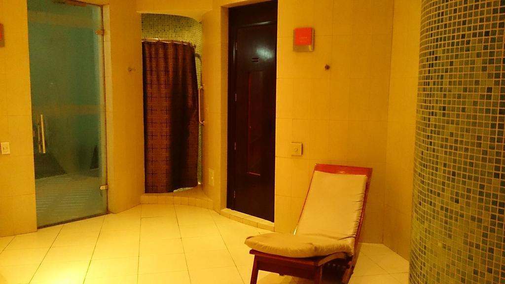 Decapolis Hotel Panama City Eksteriør billede A steam room at a spa